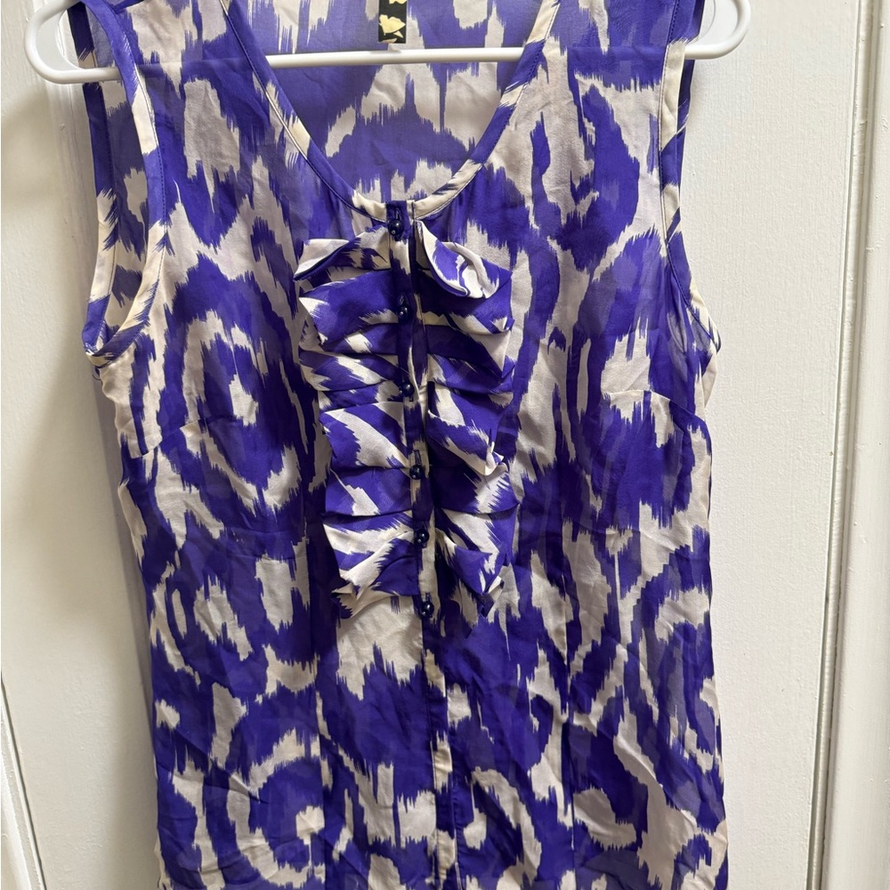 Purple and White Sleeveless Top